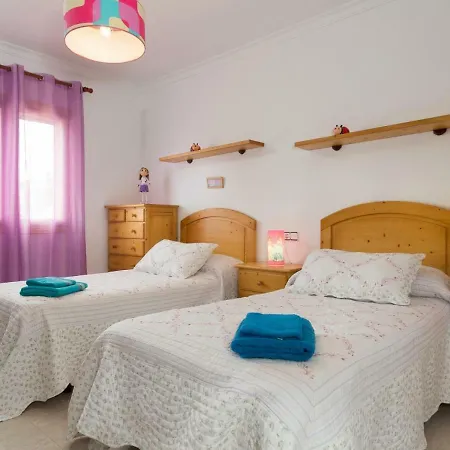 Marimar Villa *