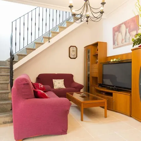 Marimar Villa Muro